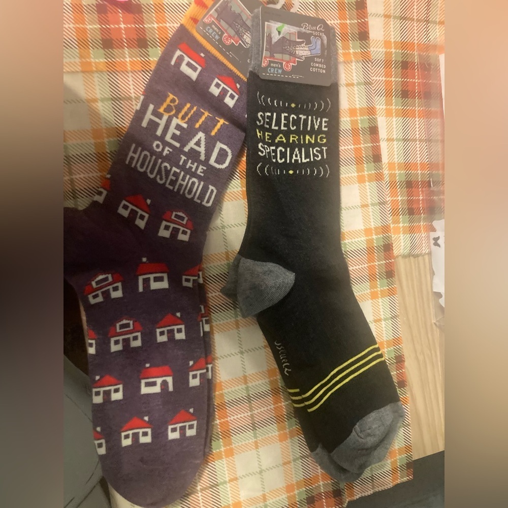 Blue Q Men's crew socks- 2 pairs. Perfect gift for that special man in your life